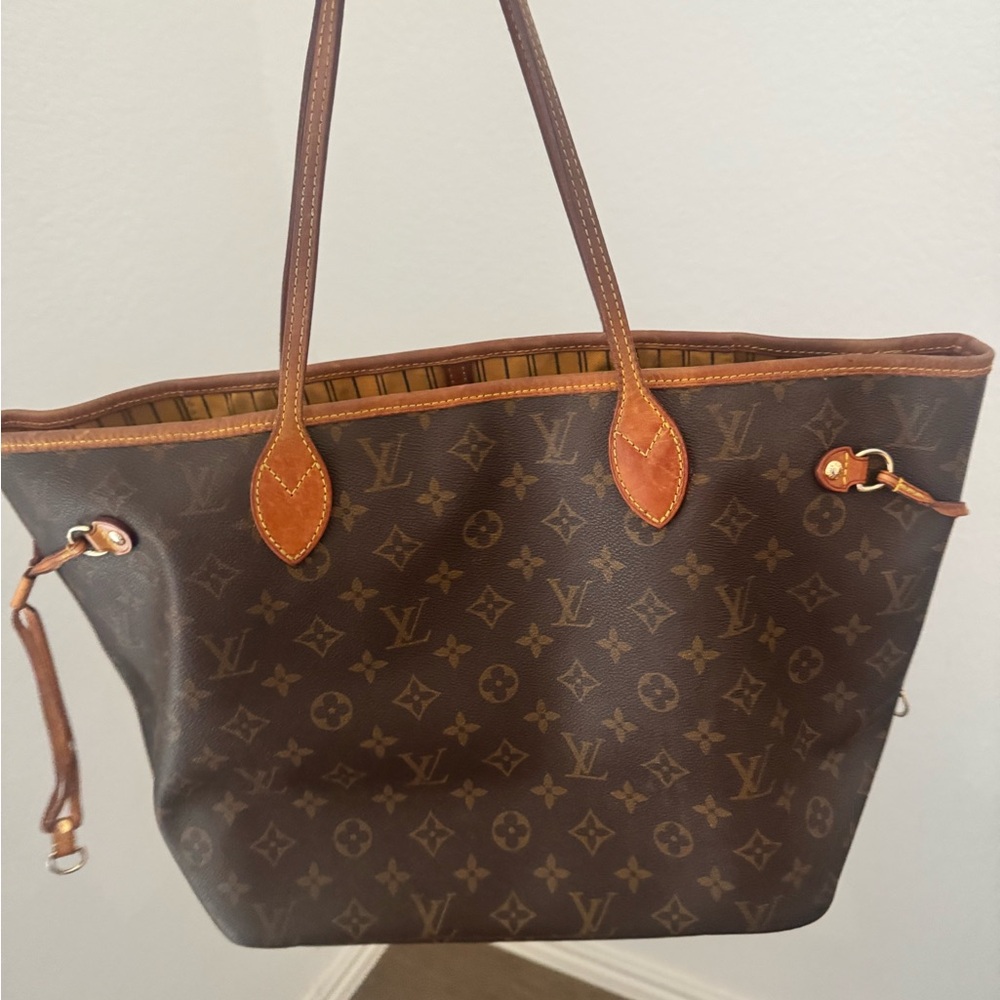 Louis Vuitton Monogram Canvas Tote in Brown with Tan Trim